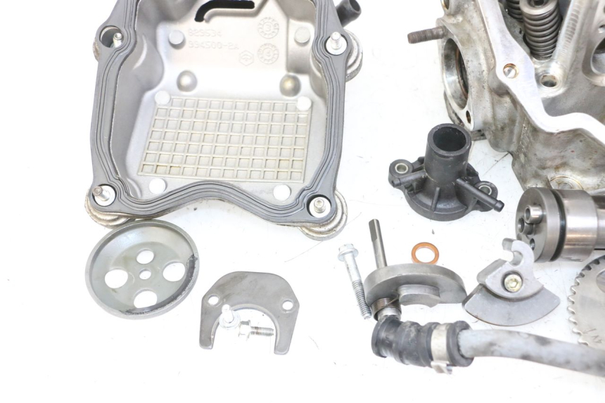 photo de CYLINDER HEAD PIAGGIO VESPA GRANTURISMO 200 (2004 - 2005)