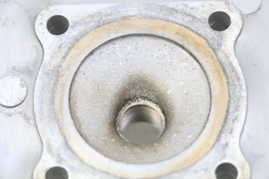 photo de CYLINDER HEAD PIAGGIO VESPA LX 2T 50 (2005 - 2013)