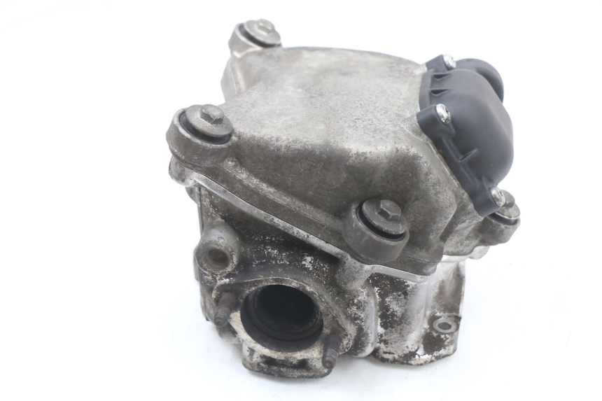 photo de CYLINDER HEAD PIAGGIO X8 125 (2004 - 2007)