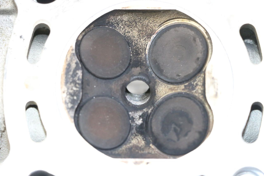 photo de CYLINDER HEAD PEUGEOT SATELIS 125 (2013 - 2018)