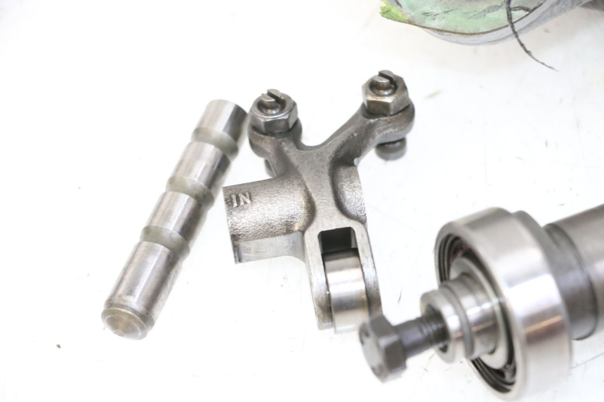 photo de CYLINDER HEAD PEUGEOT SATELIS 125 (2013 - 2018)