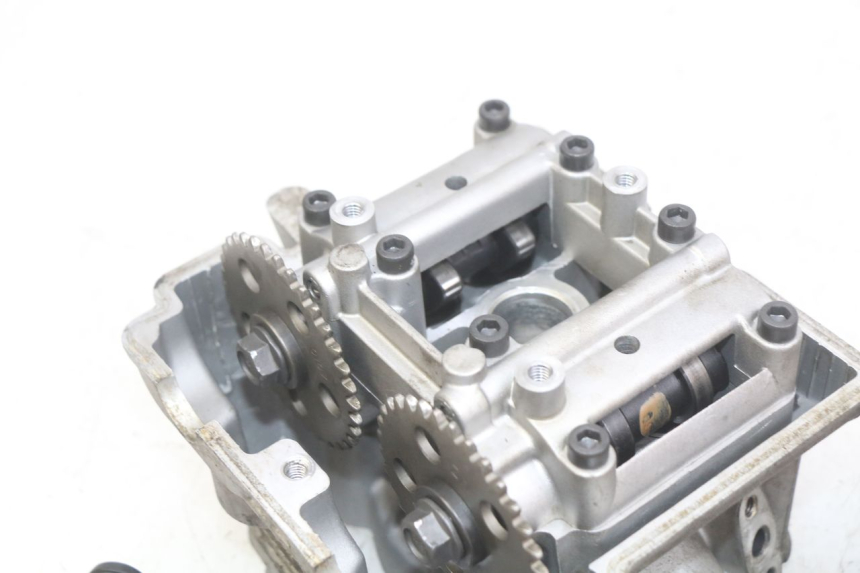 photo de CYLINDER HEAD APRILIA SCARABEO LIGHT 125 (2007 - 2011)