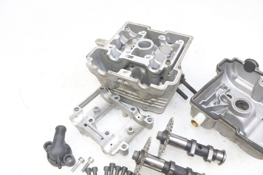 photo de CYLINDER HEAD APRILIA SCARABEO LIGHT 125 (2007 - 2011)
