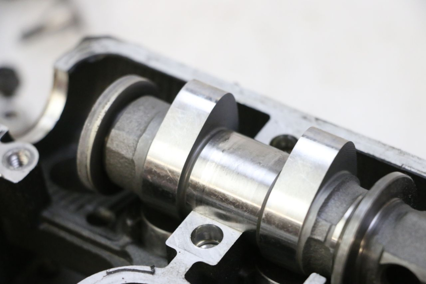 photo de CYLINDER HEAD YAMAHA TDM ABS 900 (2002 - 2014)