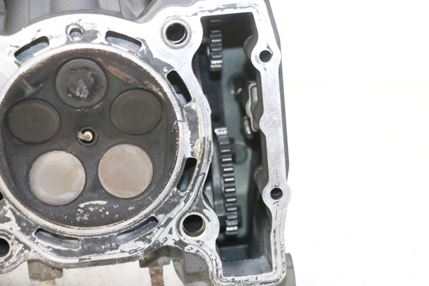 photo de CYLINDER HEAD YAMAHA TDM ABS 900 (2002 - 2014)