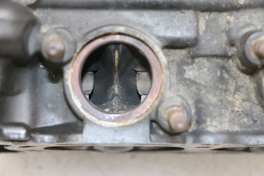 photo de CYLINDER HEAD YAMAHA TDM ABS 900 (2002 - 2014)