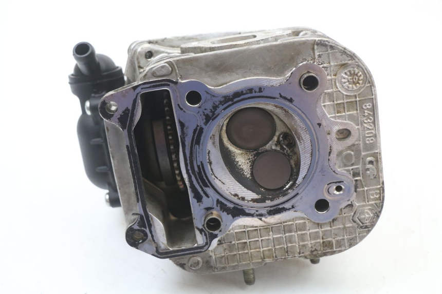 photo de Cylinder head PIAGGIO VESPA LX 125 (2005 - 2010) - Focus on structure