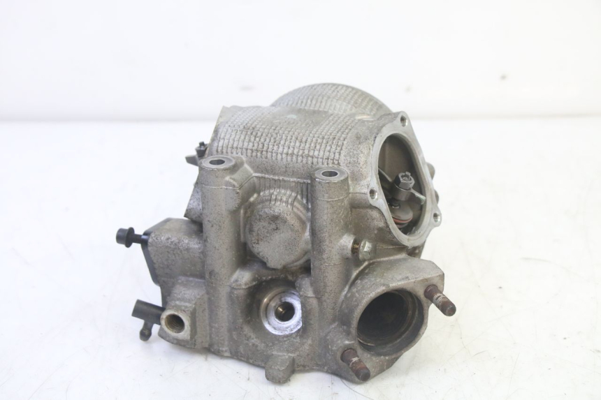 photo de CYLINDER HEAD YAMAHA X-MAX XMAX 250 (2006 - 2009)