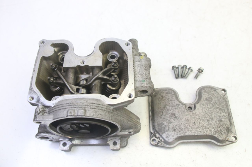 photo de CYLINDER HEAD YAMAHA X-MAX XMAX 125 (2010 - 2014)
