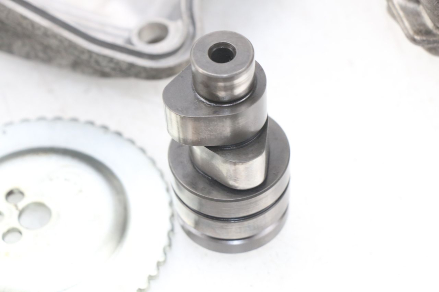 photo de CYLINDER HEAD PIAGGIO X8 400 (2006 - 2007)