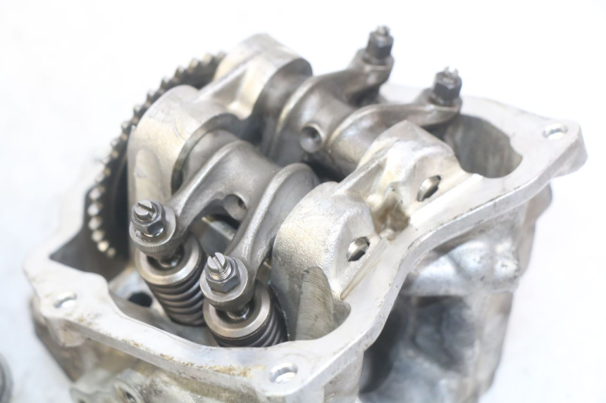 photo de CYLINDER HEAD PIAGGIO X9 EVOLUTION 125 (2003 - 2007)