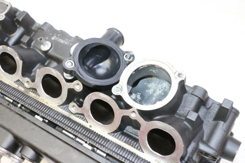 photo de CYLINDER HEAD YAMAHA XJ6 600 (2008 - 2016)