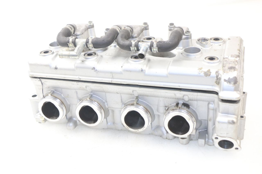 photo de CYLINDER HEAD YAMAHA FJR ABS 1300 (2006 - 2012)