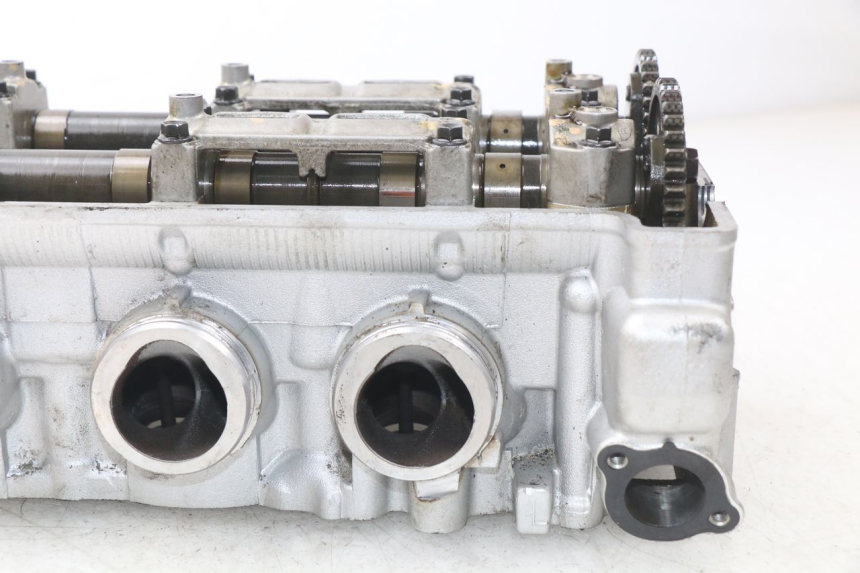 photo de CYLINDER HEAD YAMAHA FJR ABS 1300 (2006 - 2012)