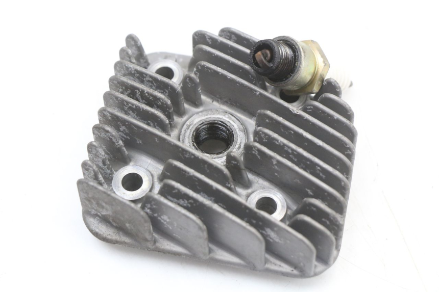photo de CYLINDER HEAD YAMAHA YE ZEST 50 (1992 - 1998)