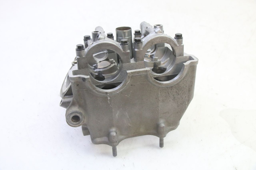 photo de CYLINDER HEAD YAMAHA YZ-F YZF 250 (2014 - 2018)