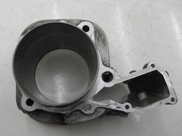 photo de CYLINDER BARREL BMW R RS 1150 (2001 - 2005) - Fixing points details