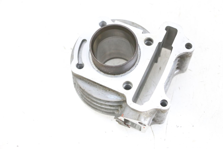 photo de CYLINDER PISTON KYMCO AGILITY 16+ 4T 50 (2018 - 2023) - Checked used part