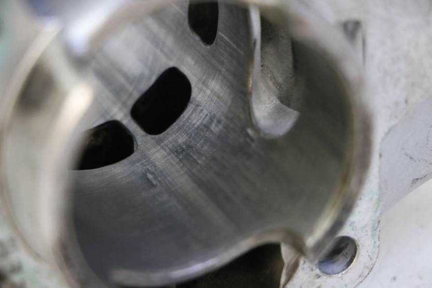 photo de CYLINDER BARREL PISTON APRILIA ETX 125 (1998 - 2002)