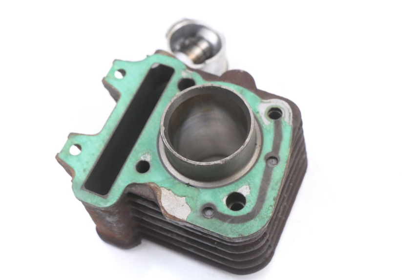 photo de CYLINDER BARREL PISTON PIAGGIO FLY 4T 50 (2004 - 2010)