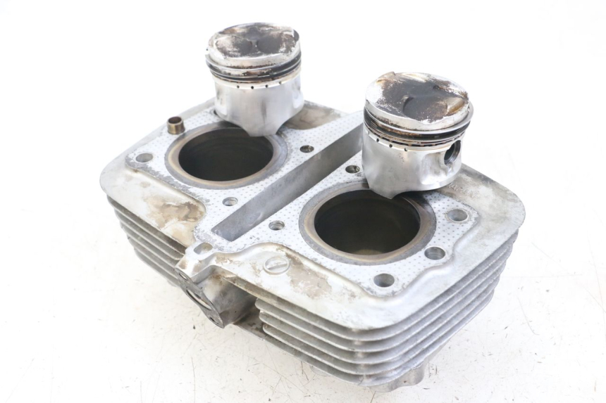 photo de CYLINDER BARREL PISTON SUZUKI GSX E 250 (1982 - 1983)