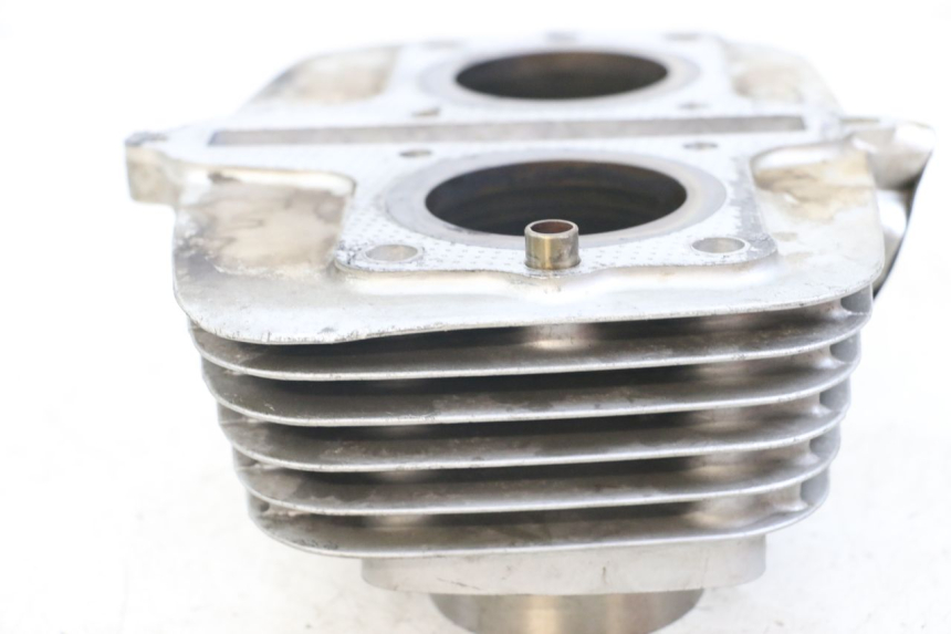 photo de CYLINDER BARREL PISTON SUZUKI GSX E 250 (1982 - 1983)