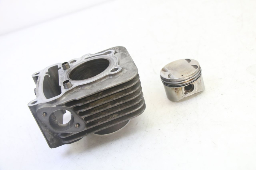 photo de CYLINDER BARREL PISTON DAELIM HISTORY 125 (2001 - 2002)