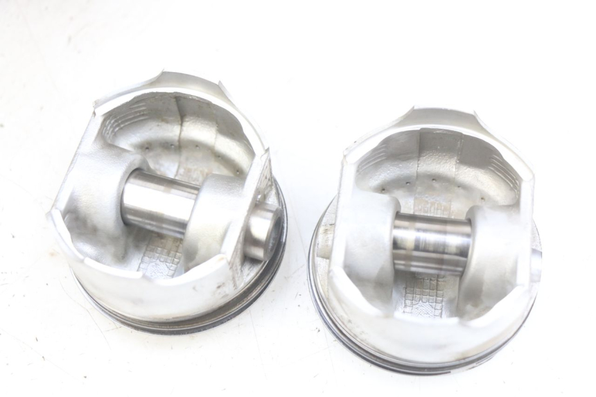 photo de CYLINDER PISTON HONDA FJS SILVERWING SILVER WING 400 (2009 - 2016)