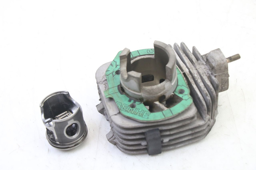 photo de CYLINDER BARREL PISTON PEUGEOT KISBEE 2T 50 (2018 - 2022)