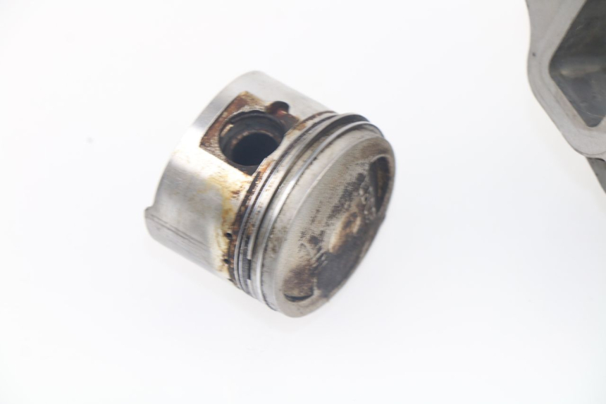 photo de CYLINDER BARREL PISTON KYMCO LIKE 4T 50 (2009 - 2018)