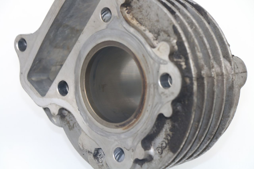 photo de CYLINDER BARREL PISTON KYMCO LIKE 4T 50 (2009 - 2018)