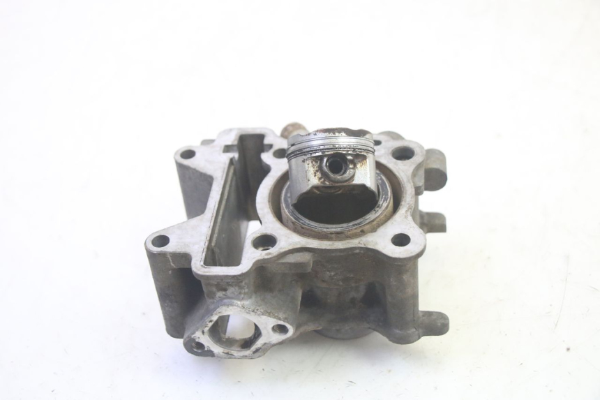 photo de CYLINDER BARREL PISTON YAMAHA NEOS NEO'S 4T 50 (2008 - 2016) - Main view