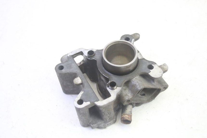 photo de CYLINDER BARREL PISTON YAMAHA NEOS NEO'S 4T 50 (2008 - 2016) - Distinctive features