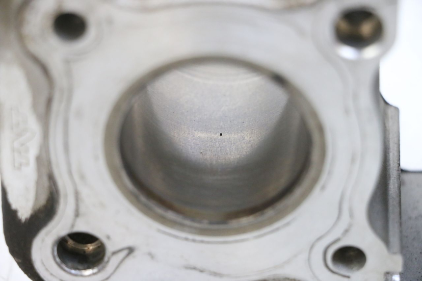 photo de CYLINDER BARREL PISTON SYM ORBIT III 3 4T 50 (2021 - 2025) - Alternative perspective