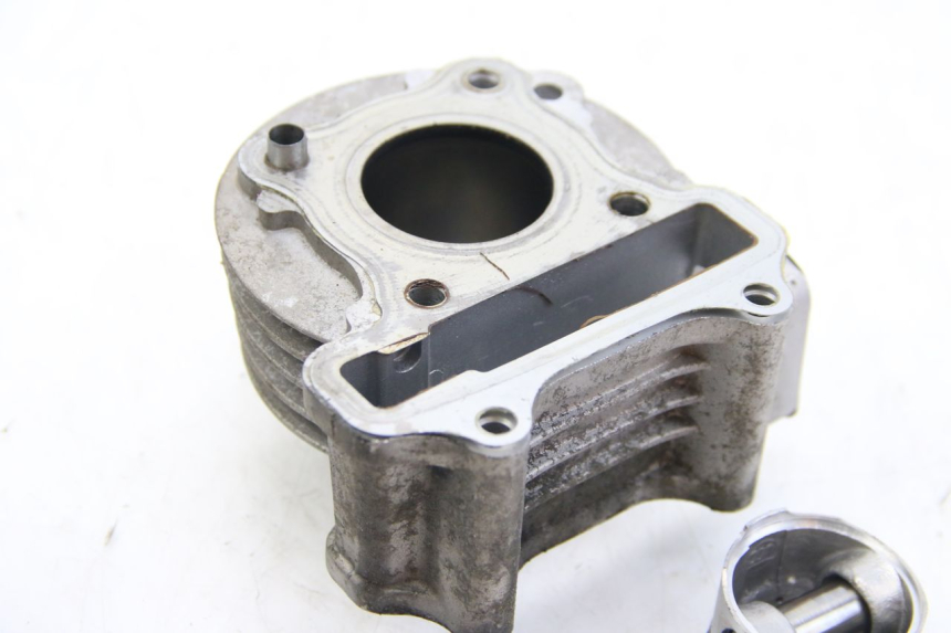 photo de CYLINDER PISTON PEUGEOT V-CLIC VCLIC 50 (2007 - 2013)