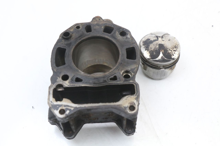 photo de CYLINDER PISTON PIAGGIO MP3 125 (2006 - 2014)