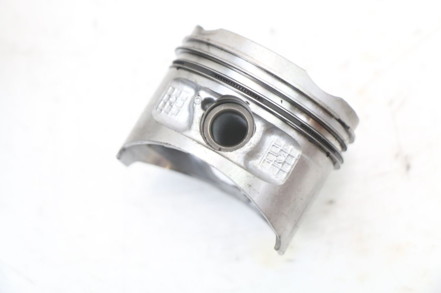 photo de CYLINDER PISTON PIAGGIO X8 125 (2004 - 2007)