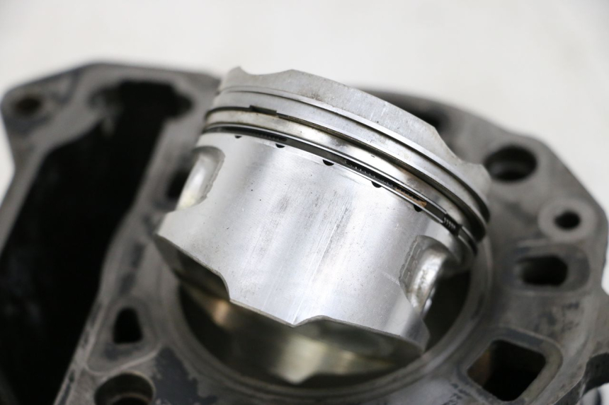 photo de CYLINDER PISTON PIAGGIO XEVO - X EVO 125 (2007 - 2016)
