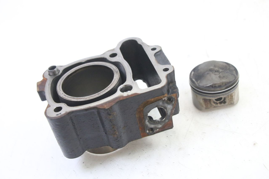 photo de CYLINDER BARREL PISTON PEUGEOT SATELIS 125 (2013 - 2018)