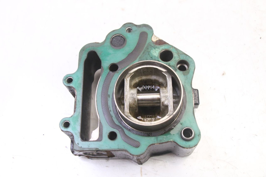 photo de CYLINDER BARREL PISTON PEUGEOT SATELIS 125 (2013 - 2018)