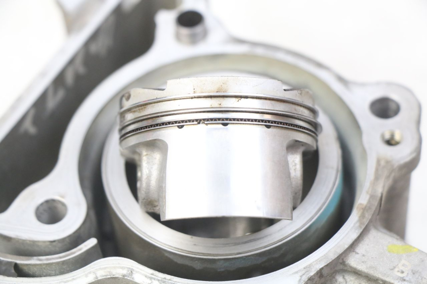 photo de CYLINDER PISTON PIAGGIO VESPA GTS IGET ABS 125 (2017 - 2023)