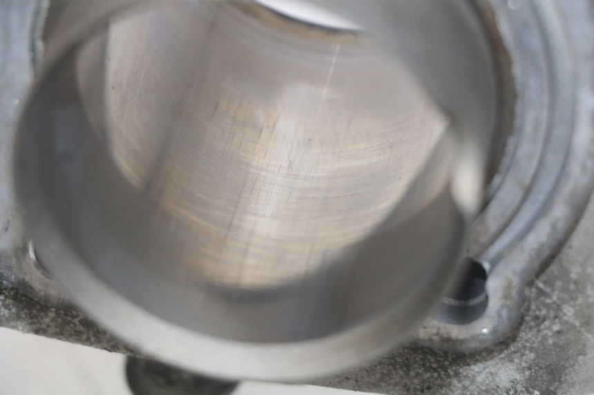 photo de CYLINDER PISTON DAELIM VJ ROADWIN FI 125 (2008 - 2017)