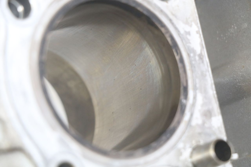 photo de CYLINDER PISTON DAELIM VJ ROADWIN FI 125 (2008 - 2017)