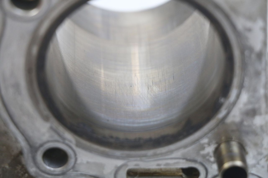 photo de CYLINDER PISTON DAELIM VJ ROADWIN FI 125 (2008 - 2017)