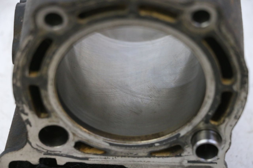 photo de CYLINDER PISTON YAMAHA X-MAX XMAX 250 (2006 - 2009)