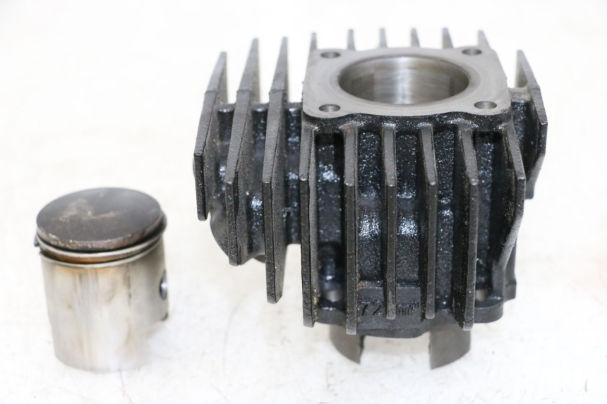 photo de CYLINDER BARREL PISTON YAMAHA PW 80 (1983 - 2014)