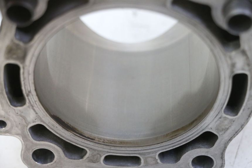 photo de CYLINDER BARREL PISTON YAMAHA YZ-F YZF 250 (2014 - 2018)