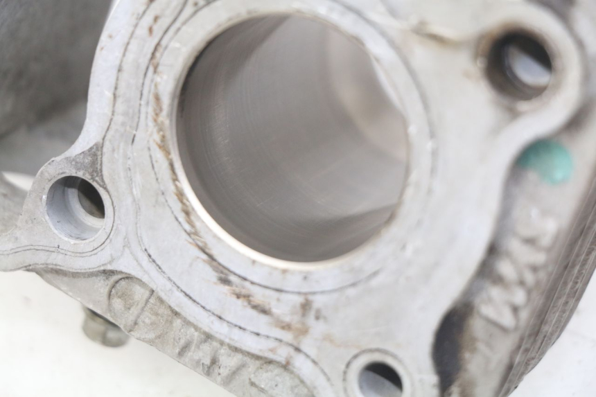 photo de CYLINDER PEUGEOT VIVACITY NEW 4T 50 (2008 - 2017)