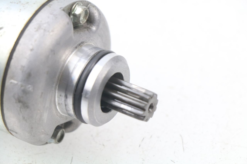 photo de STARTER HONDA CBR RR FIREBLADE 1000 (2006 - 2007) - Technical close-up