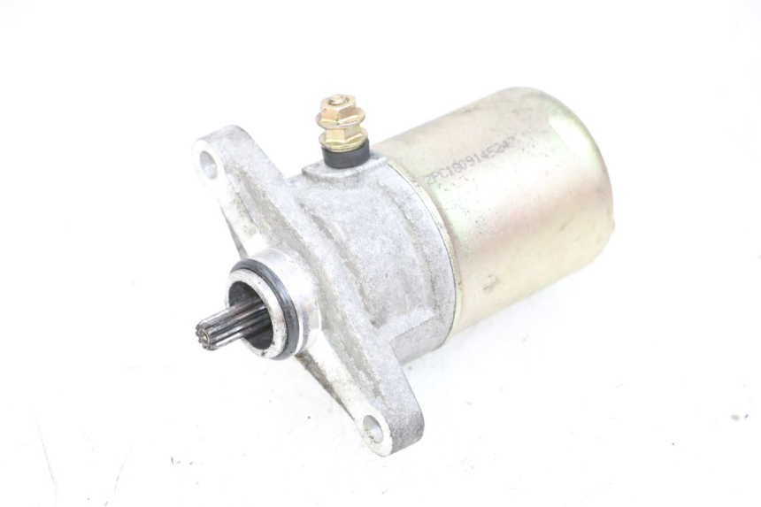 photo de STARTER JM MOTORS OLDIES GT 4T 50 (2018 - 2025) - Alternative perspective